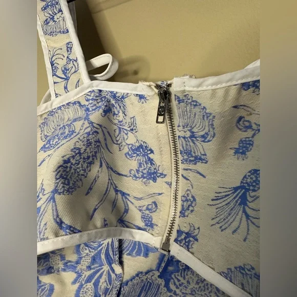 Corset top - Picture 6 of 6